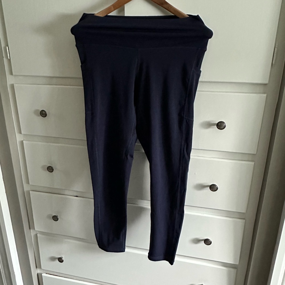 Women's Navy Leggings